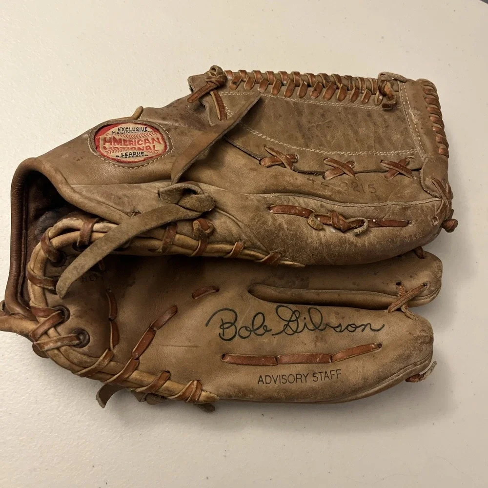 Spalding Baseball Mitt Glove Bob Gibson Advisory Staff American National League